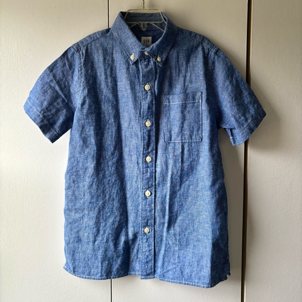 GAP Kids Blue Chambray Button-Down Shirt | Size 6–7 | Linen Blend